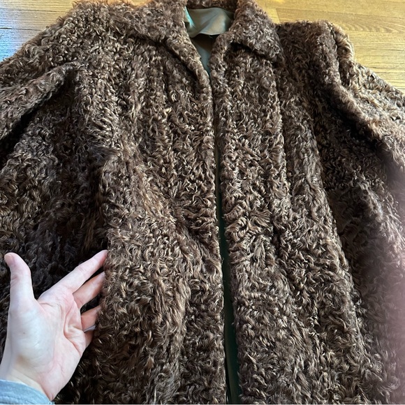 incredible vintage authentic Persian lamb chocolate brown fur swinger coat M-/L - Picture 4 of 12
